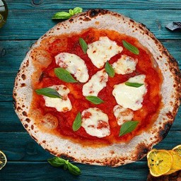 พิซซ่าหน้า มาเกอริต้า (ถาดเล็ก) ขนาด 8 นิ้ว