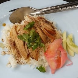 ก๋วยเตี๋ยวเป็ดตุ๋นรสเด็ด หน้าTOT