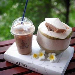 COCONUT MILK LATTE