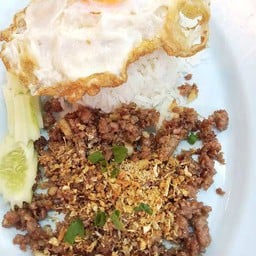 หมูสับทอดกระเทียมไข่ดาว