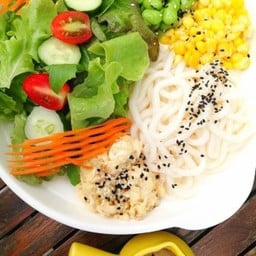 สลัดอูด้ง