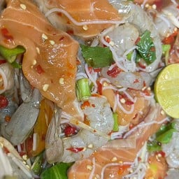 ตำซั่วแซลมอนกุ้งสด