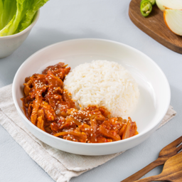 ข้าวหน้าหมูผัดซอสเกาหลี Jaeyoook Bokum