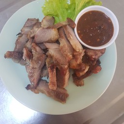 คอหมูย่าง