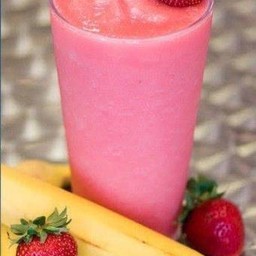 สตอเบอรี่กล้วยหอม สมูทตี้