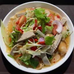 ยำรวมวุ้นเส้น