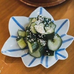 แตงกวาหยุดกินไม่ได้