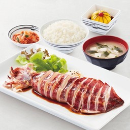 ชุดปลาหมึกย่างซีอิ๊ว