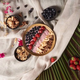 Bowl with Wild berries