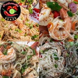 ร้าน YumZabสะเด็ด ศาลายา(ยำขนมจีน+ยำมาม่า