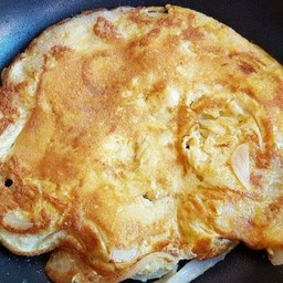 ข้าวไข่เจียวหอมใหญ่