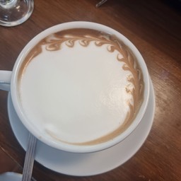 คาปูชิโน่ร้อน ไซส์ 8 ออนซ์