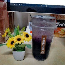 บลูเบอร์รี่โซดา