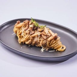 Spaghetti Cream Truffle & Mushroom  สปาเก็ตตี้ครีมเห็ดทรัฟเฟิล