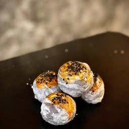 ชาโคลงาดำ (Charcoal Black Sesame)