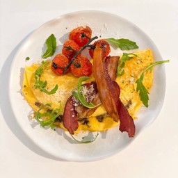 Cheesy Mushroom Omelette 