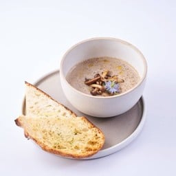 Truffle Soup  ซุปครีมเห็ดทรัฟเฟิล
