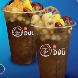 เครื่องดื่มเย็น 2 เเก้ว