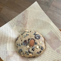 cookie triple choc