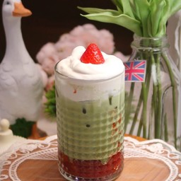 มัทฉะ สตรอเบอร์รี่