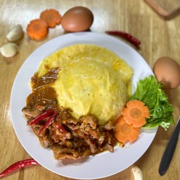 ข้าวพะแนงไข่ข้นนนนนน อร่อยเกิ๊นนนนนนน