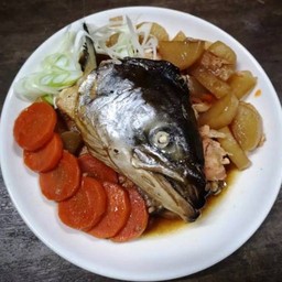 salmon kabutoni หัวแซลม่อนตุ๋นโชยุ