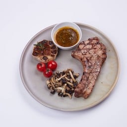 Pork chop 300g.