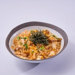 Oyakodon Chicken and egg rice bowl  ข้าวหน้าไก่โอยาโกด้ง