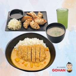 ชุดข้าวแกงกะหรี่หมูทอด