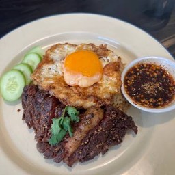 ข้าวผัดแจ่วริบอาย