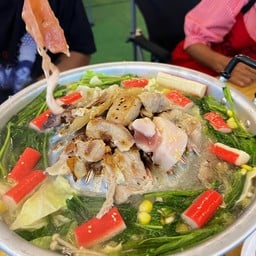 ล้านเพื่อน หมูกระทะ  มทส. ประตู1