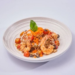Spaghetti A.O.P. With Shrimps And Ebiko  สปาเก็ตตี้กุ้งไข่กุ้ง