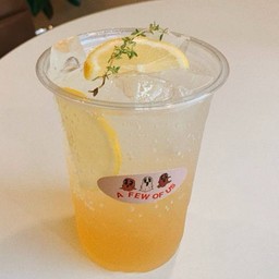 Honey Lemon Soda น้ำผึ้งมะนาวโซดา