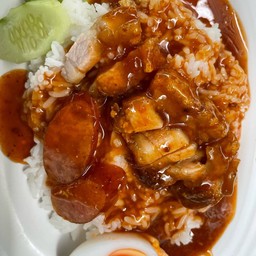 ข้าวหมูกรอบ+กุนเชียง+ไข่