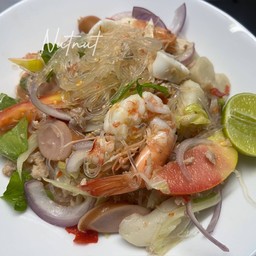 บ้านยำ รั้วเขียว