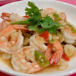 ข้าวกุ้งผัดพริกสด