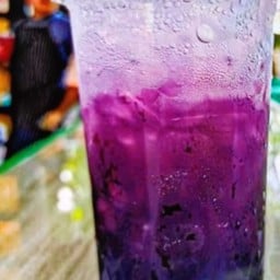 น้ำผลไม้ปั่น ชา กาแฟ (ร้านใบพลู)และปิ้งย่าง