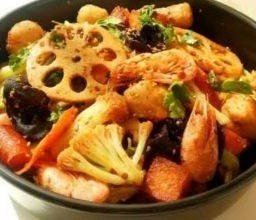 น้ำเงี้ยว-คุณนายแม่