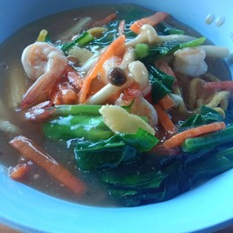 เนตยา ก๋วยเตี๋ยวไก่มะระ