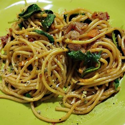 สปาเกตตี้ ขี้เมา เบค่อน