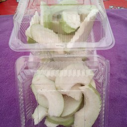 ผลไม้กรอบเจ้นัน ตลาดโรงถ่าน