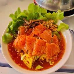 ยำ ล้าน 8 แซ่บลืมผัว สาขาเขาเต่า - หัวหิน