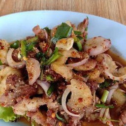 น้ำตกหมู