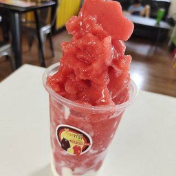 สตอเบอรี่โยเกิร์ต