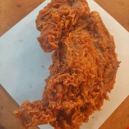 ไก่ทอดหาดใหญ่ สาขาข้าง7-11บางปู59