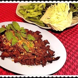 ลาบเนื้อคั่ว