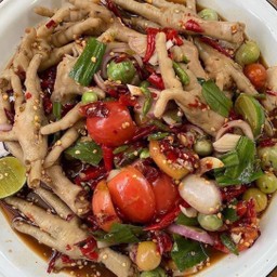 ตำเหลาตีนไก่