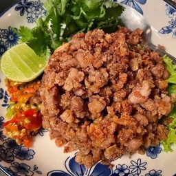 หมูสับ-เนื้อสับคั่วปลาอินทรี