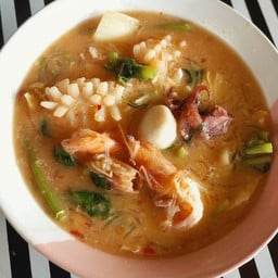 สุกี้ทะเลรวม