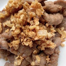 ทอดกระเทียมพริกไทย